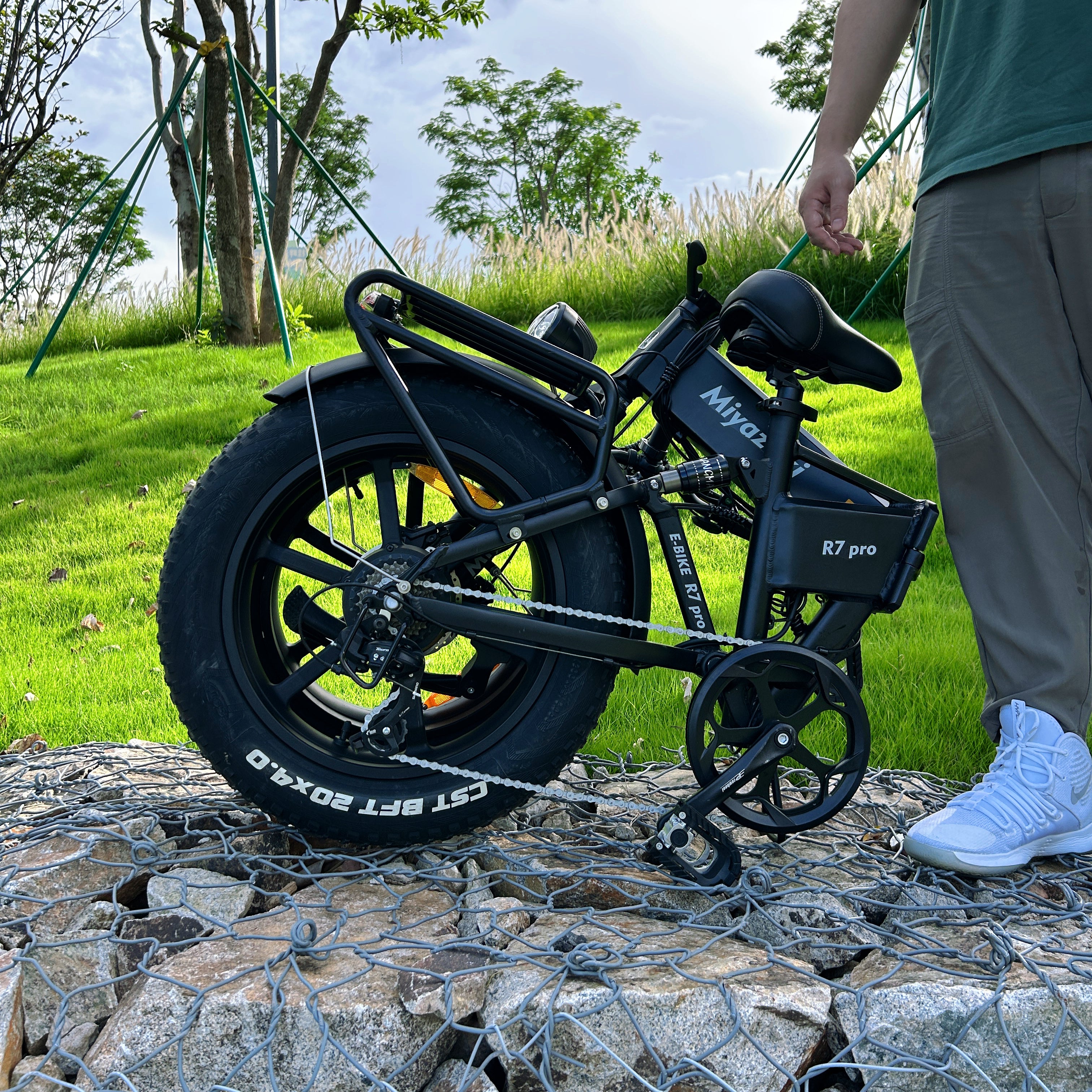 Bicicletta elettrica pieghevole Miyazaki, bicicletta elettrica urbana fuoristrada R7 Pro