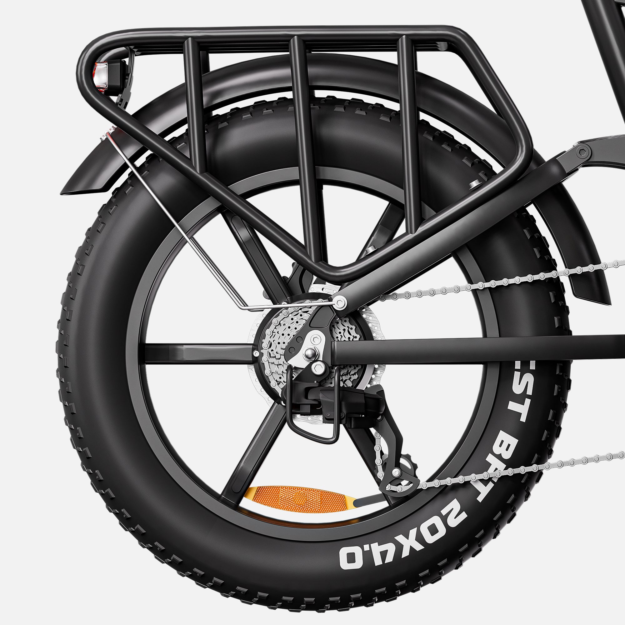 Shimano 7-speed gear shifter on X7Pro e-bike for smooth and precise gear transitions on any terrain
