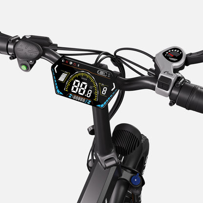 X7Pro’s handlebar with intuitive LCD display, ergonomic grips, and easy-access control buttons